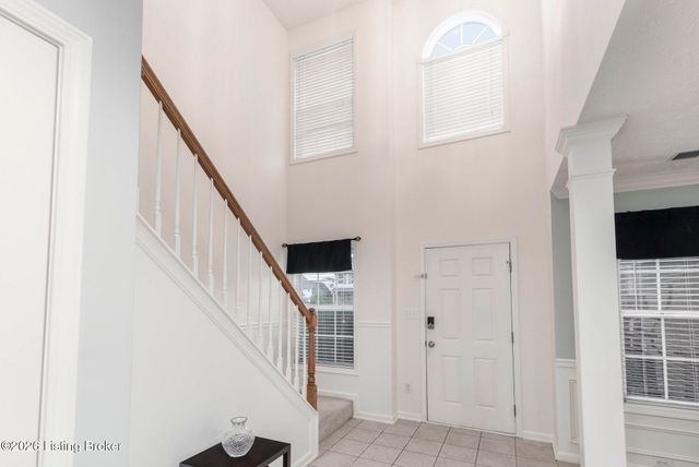 4207 Brownsboro Glen Rd, Louisville, KY 40241