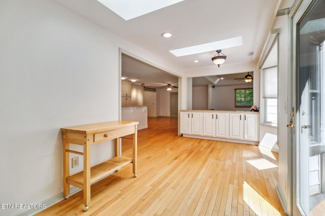 11 Kingsboro Lane, Crossville, TN 38558