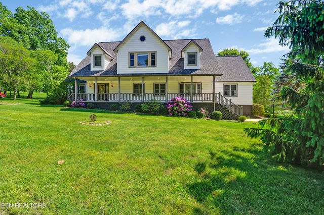 11 Kingsboro Lane, Crossville, TN 38558