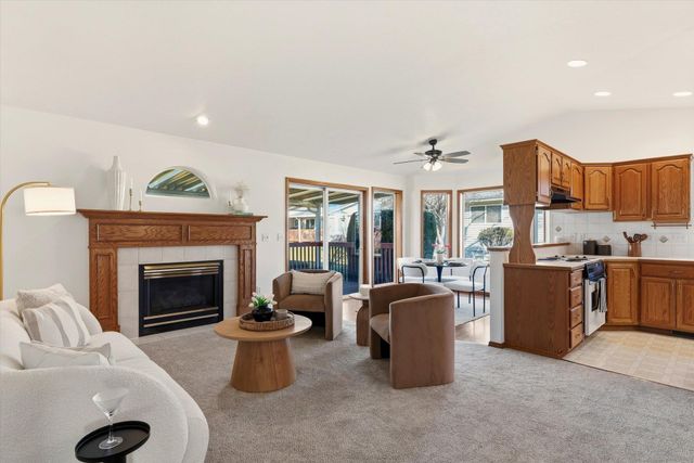 1955 S Century Ln, Spokane Valley, WA 99037