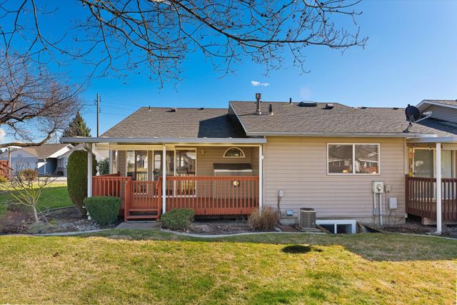 1955 S Century Ln, Spokane Valley, WA 99037