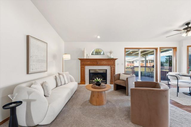 1955 S Century Ln, Spokane Valley, WA 99037