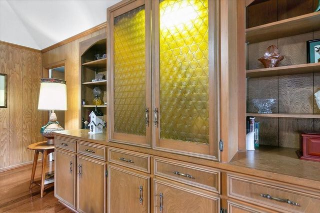 1195 Chatwood Drive, Beaumont, TX 77706