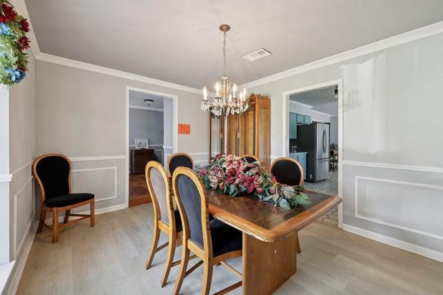 1195 Chatwood Drive, Beaumont, TX 77706