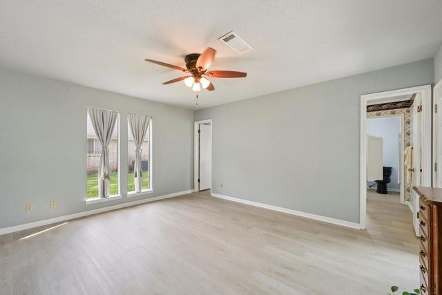 1195 Chatwood Drive, Beaumont, TX 77706