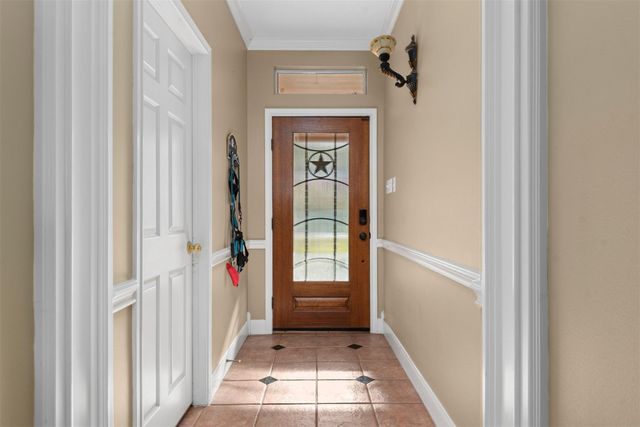 18922 Hikers Trail Drive, Humble, TX 77346