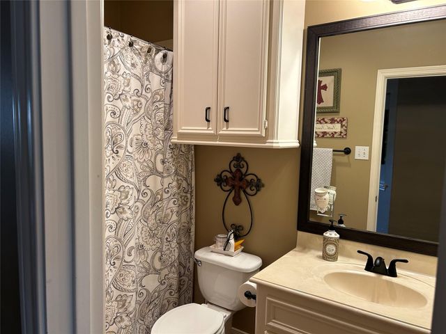 18922 Hikers Trail Drive, Humble, TX 77346