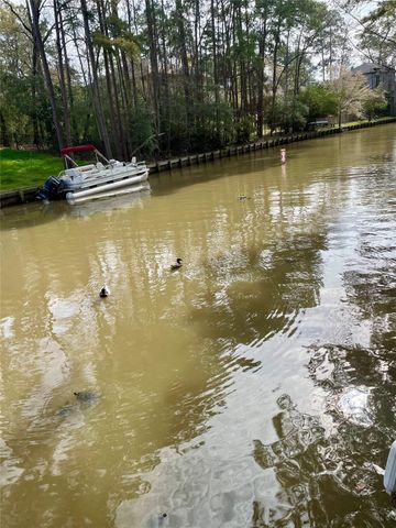 18922 Hikers Trail Drive, Humble, TX 77346