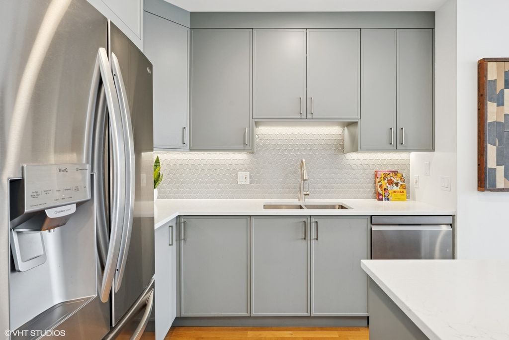 737 W Washington Boulevard 3306, Chicago, IL 60661 — photo 2