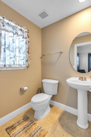 621 SW 2nd Drive 621, Pompano Beach, FL 33060