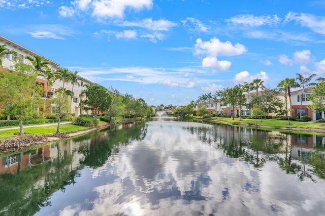 621 SW 2nd Drive 621, Pompano Beach, FL 33060