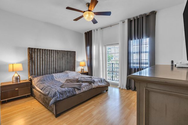 621 SW 2nd Drive 621, Pompano Beach, FL 33060