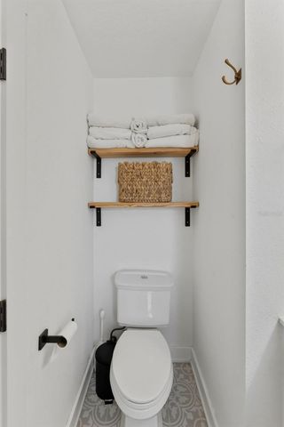 3910 W PAXTON AVENUE, Tampa, FL 33611