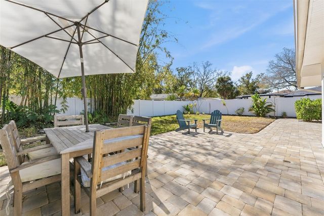 3910 W PAXTON AVENUE, Tampa, FL 33611