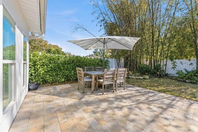 3910 W PAXTON AVENUE, Tampa, FL 33611