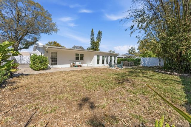 3910 W PAXTON AVENUE, Tampa, FL 33611