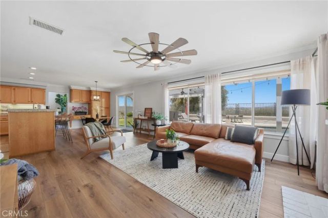 33000 Sotelo, Temecula, CA 92592