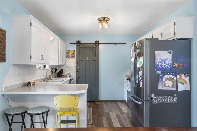 207 South Dexter Avenue, Springfield, MO 65802