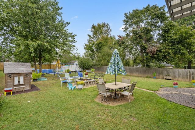 207 South Dexter Avenue, Springfield, MO 65802