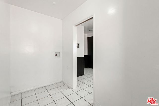 11004 Mansel Avenue, Inglewood, CA 90304