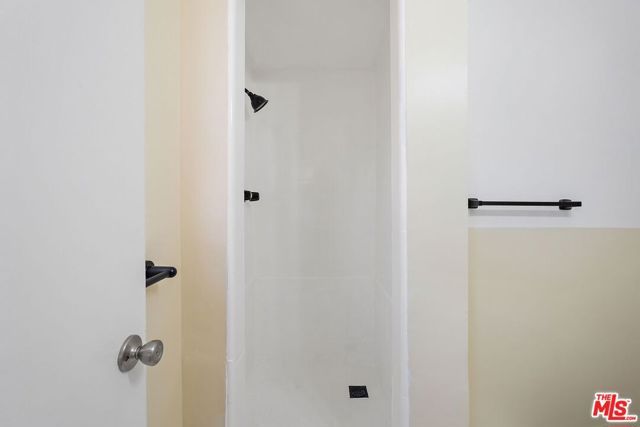 11004 Mansel Avenue, Inglewood, CA 90304