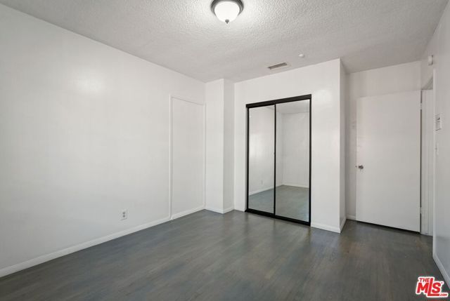 11004 Mansel Avenue, Inglewood, CA 90304