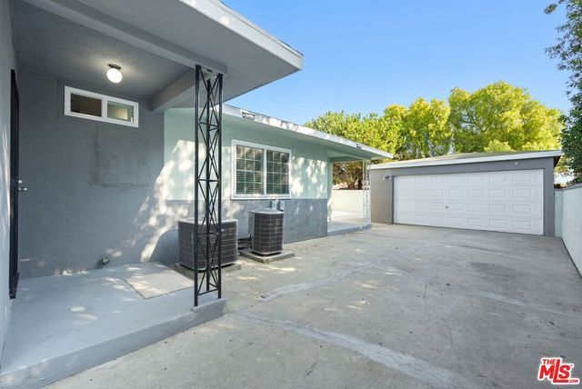 11004 Mansel Avenue, Inglewood, CA 90304