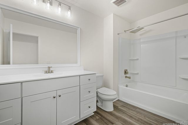 6004 River Meadow, Converse, TX 78109