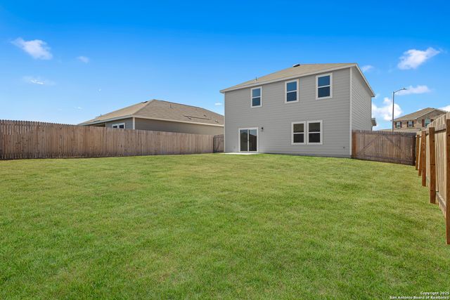 6004 River Meadow, Converse, TX 78109