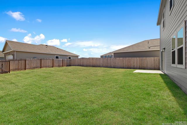 6004 River Meadow, Converse, TX 78109