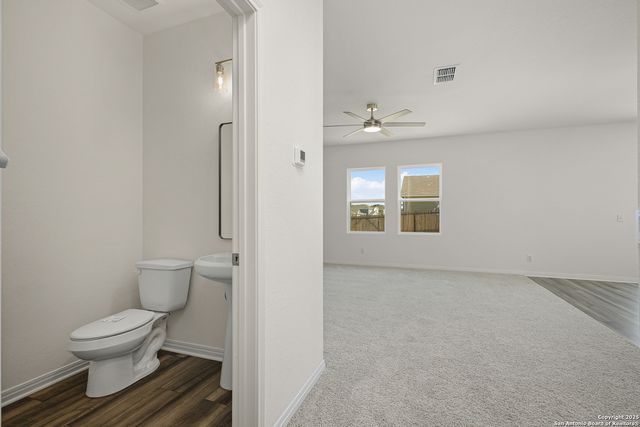 6004 River Meadow, Converse, TX 78109