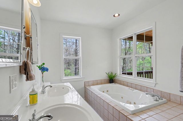 7778 Warwoman Road, Clayton, GA 30525