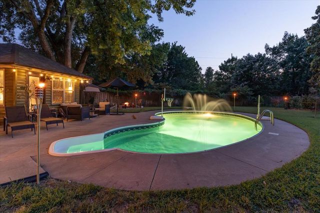 4109 Morrison Court, Norman, OK 73072