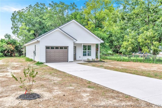 2018 Progress Street, Fayetteville, NC 28306