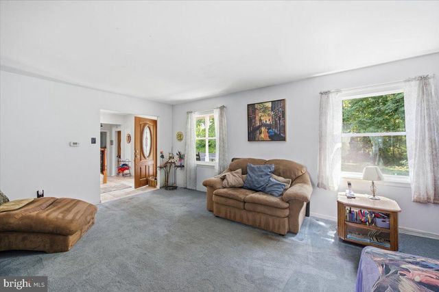 202 PETITT AVE, Cherry Hill, NJ 08002