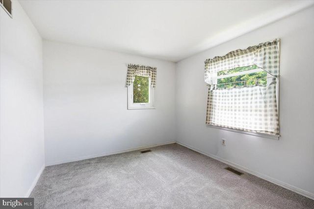 202 PETITT AVE, Cherry Hill, NJ 08002
