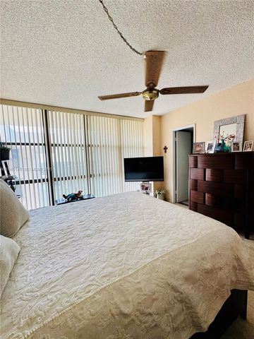 18181 NE 31st Court PH03, Aventura, FL 33160