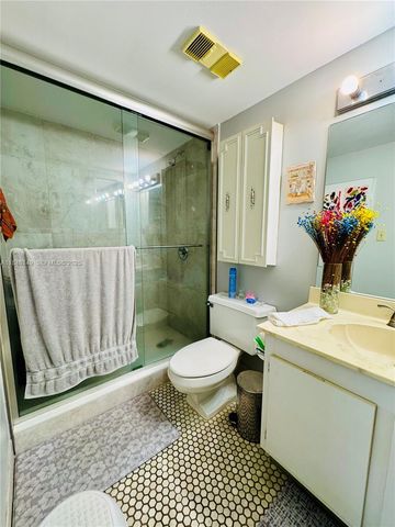 18181 NE 31st Court PH03, Aventura, FL 33160