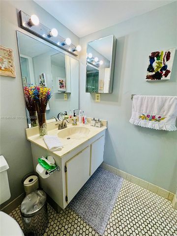 18181 NE 31st Court PH03, Aventura, FL 33160