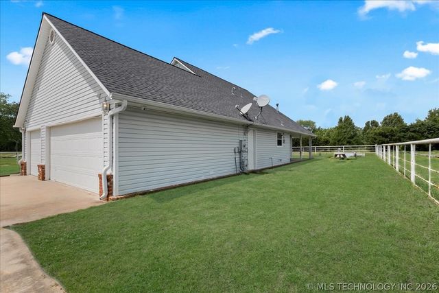 1421 S 257th East Avenue, Catoosa, OK 74015