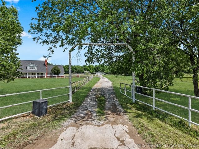 1421 S 257th East Avenue, Catoosa, OK 74015