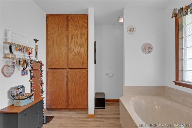 1421 S 257th East Avenue, Catoosa, OK 74015