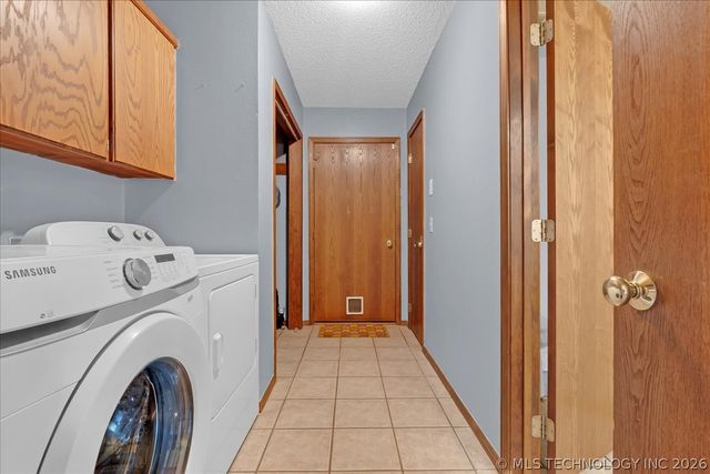 1421 S 257th East Avenue, Catoosa, OK 74015