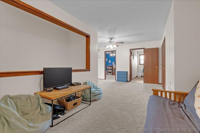1421 S 257th East Avenue, Catoosa, OK 74015