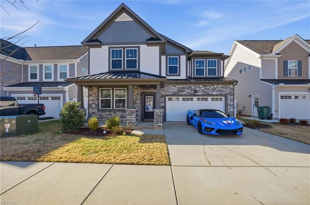 1417 Waltham LN, Newport News, VA 23608