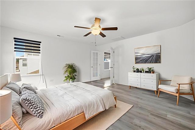 1417 Waltham LN, Newport News, VA 23608