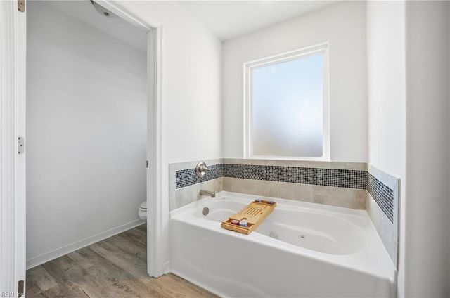 1417 Waltham LN, Newport News, VA 23608