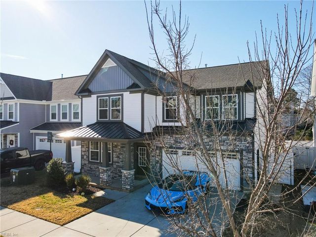 1417 Waltham LN, Newport News, VA 23608