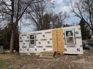 2935 Jackson Boulevard, Highland Charter Township, MI 48356