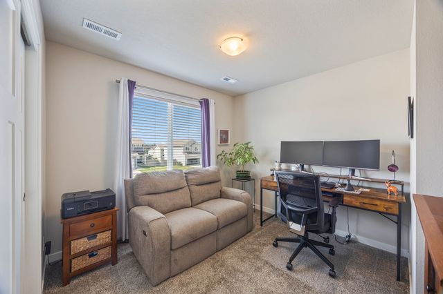 2428 Sunview Drive, Granger, IA 50109